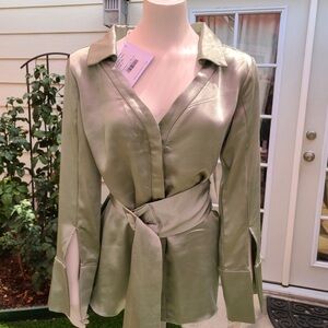 New with Tags - Elliatt Sage Riley